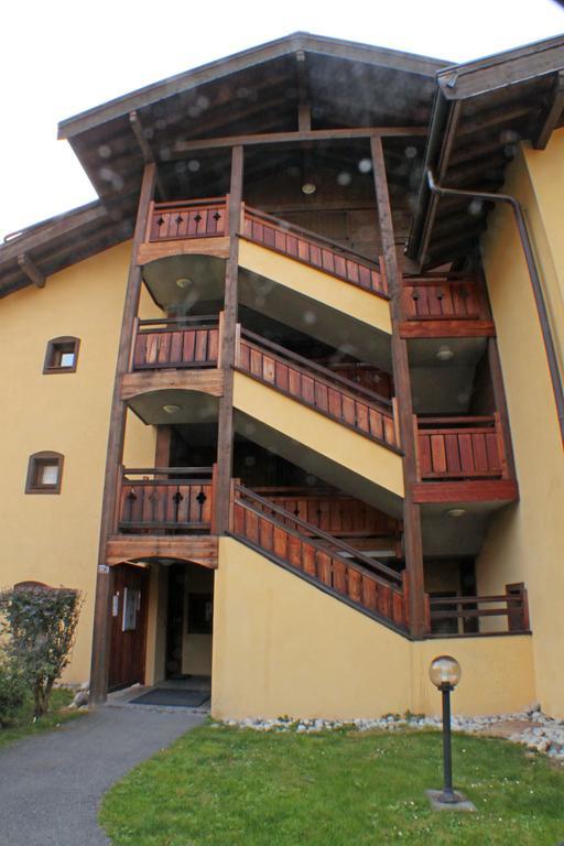 Apartment Capucin - A 3 Bedroom Chamonix Mountain Loft Стая снимка