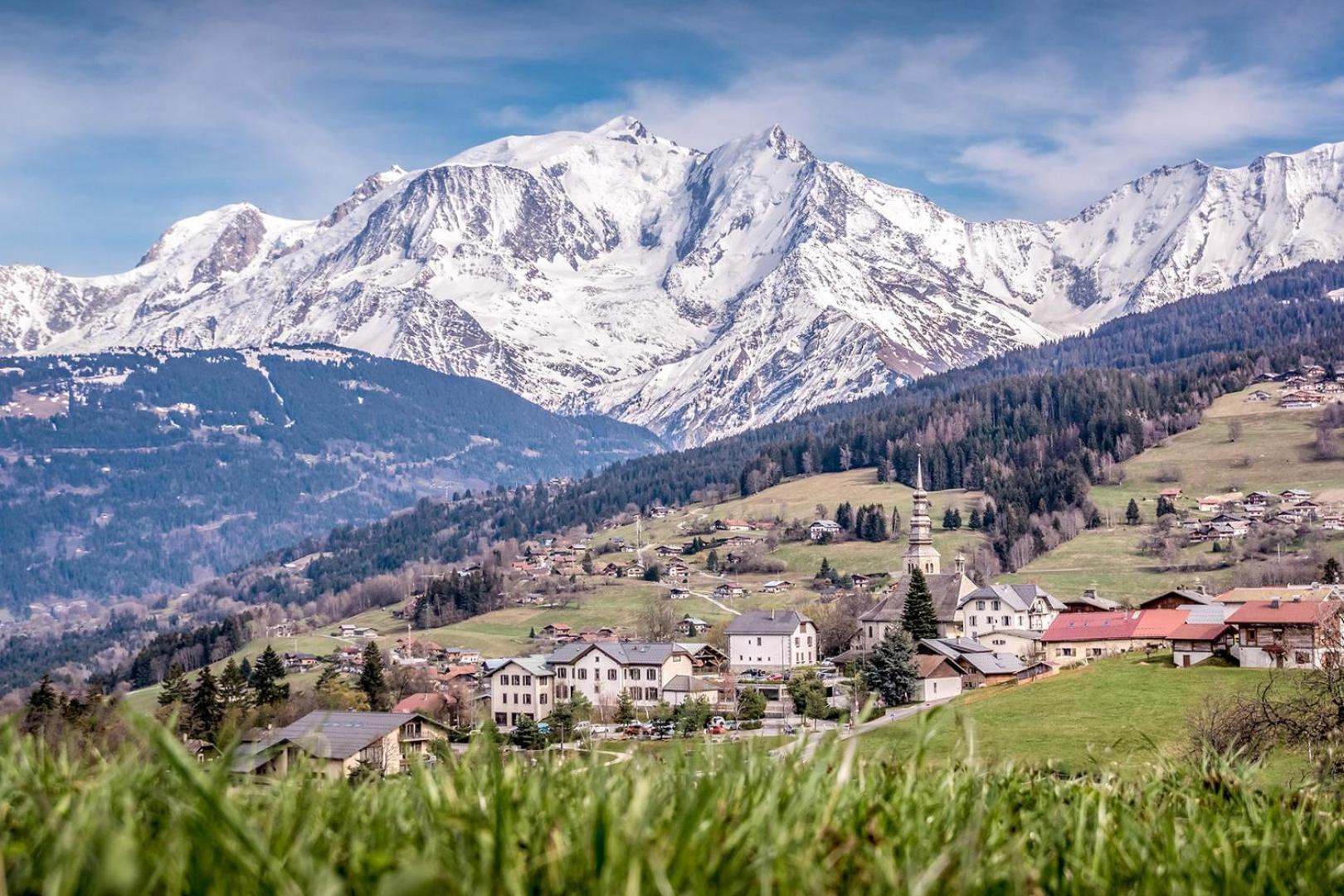 Apartment Capucin - A 3 Bedroom Chamonix Mountain Loft Екстериор снимка